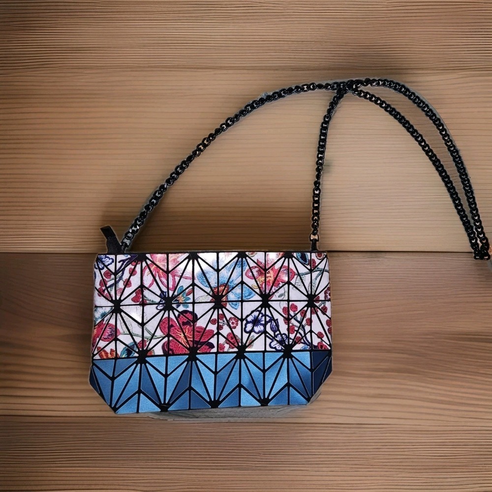 PATRIZIA LUCA Floral and Blue Geometric Purse/Handbag w/Chain Strap EUC